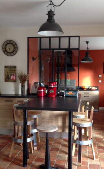 Aménagement cuisine & mobilier espace repas à Ploemel, by Agence BFB, Morbihan, verrière sur plan de travail